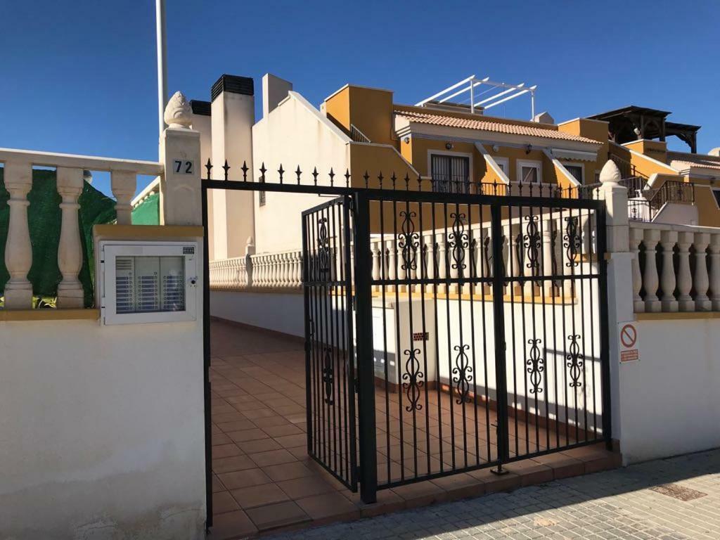 Bungalow Arenales Del Sol, Alicante Exteriör bild